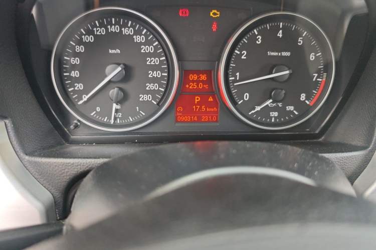 Used BMW 3 Series 2011 325i two-door coupe Odometer Close Up