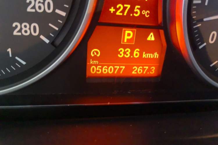 Used BMW 3 Series 2011 335i Convertible Coupe Odometer Close Up