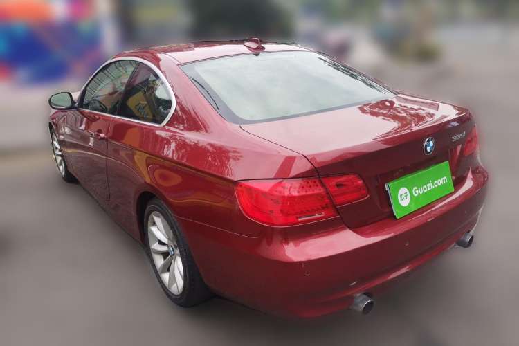 Used BMW 3 Series 2011 335i two-door coupe Rear Left 45 Deg
