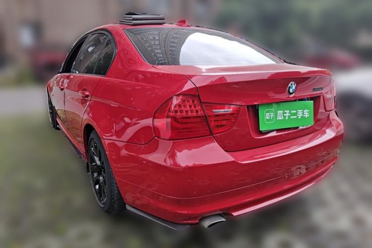 Used BMW 3 Series 2011 320i Luxury Edition Rear Left 45 Deg