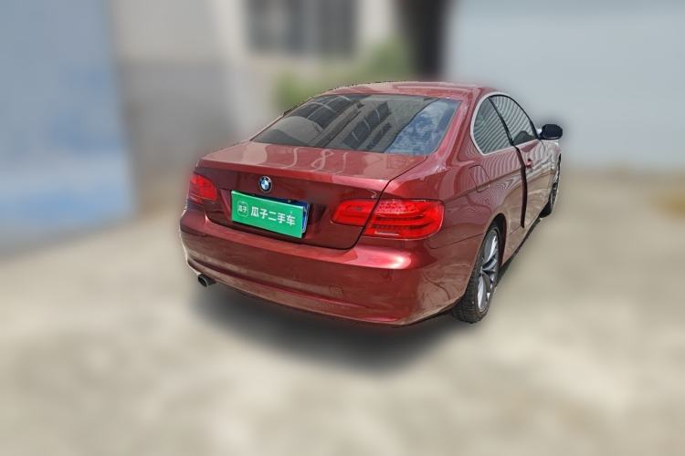 Used BMW 3 Series 2011 320i Coupe Rear Right 45 Deg