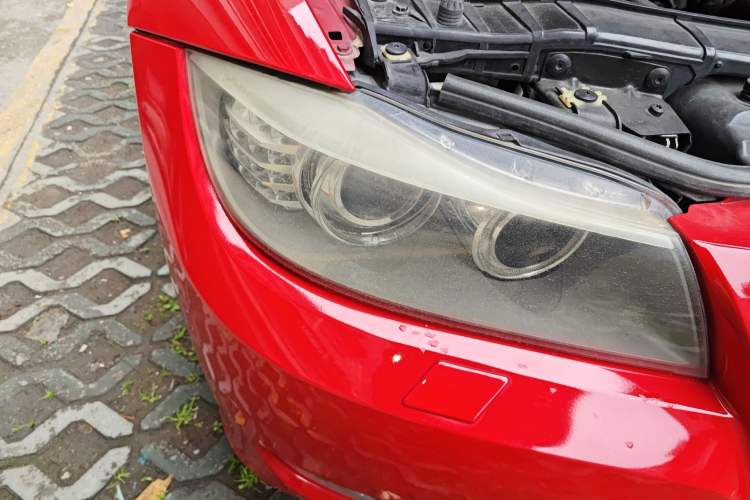 Used BMW 3 Series 2011 320i Sport Edition Right Front Headlight