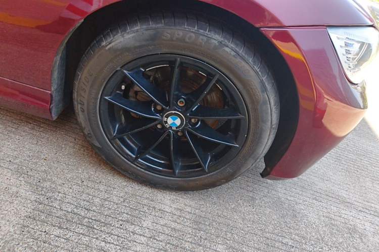 Used BMW 3 Series 2011 318i Leading Model Right Front Wheel Hub