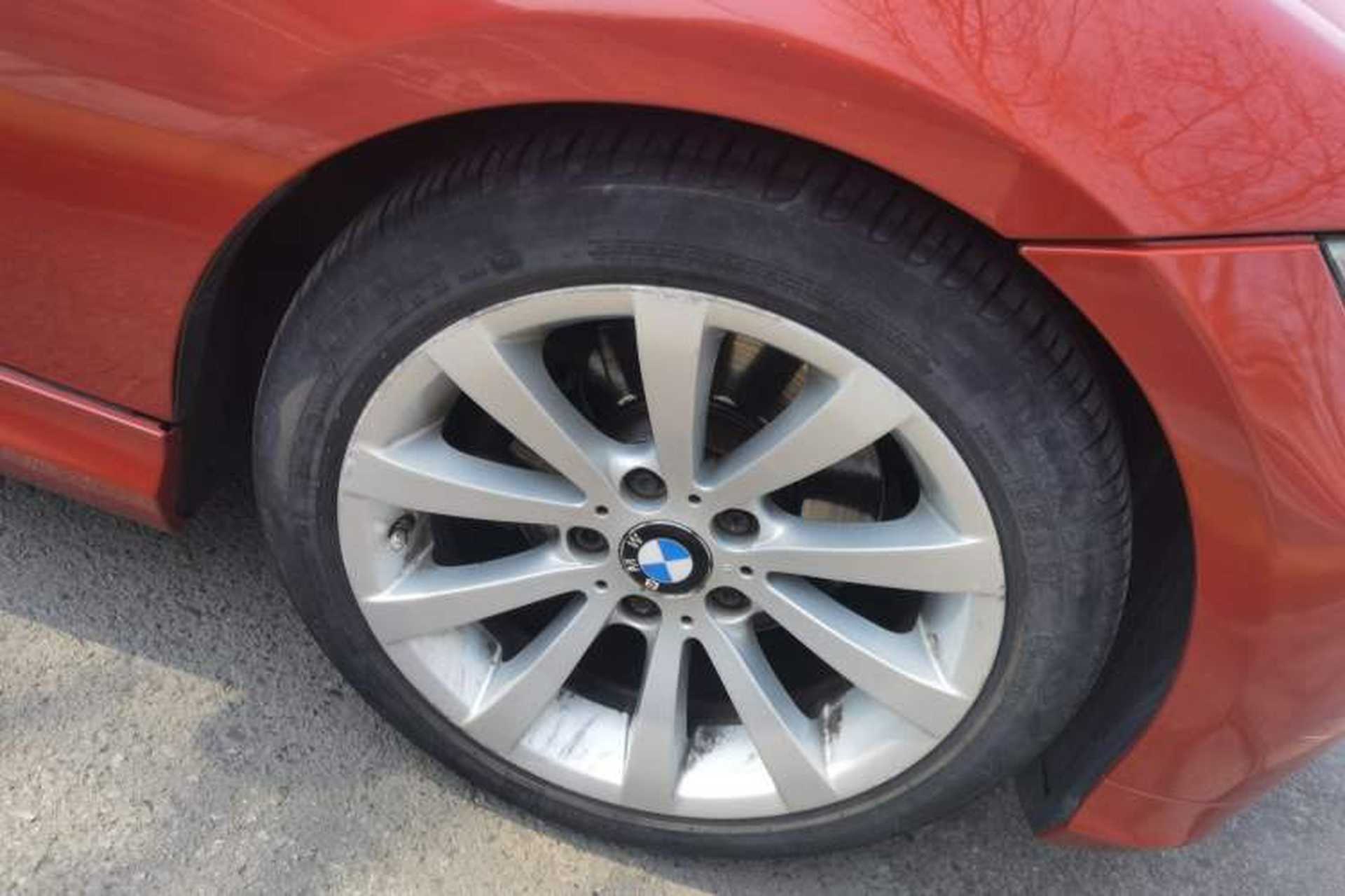 Used BMW 3 Series 2011 325i Sport Edition Right Front Wheel Hub