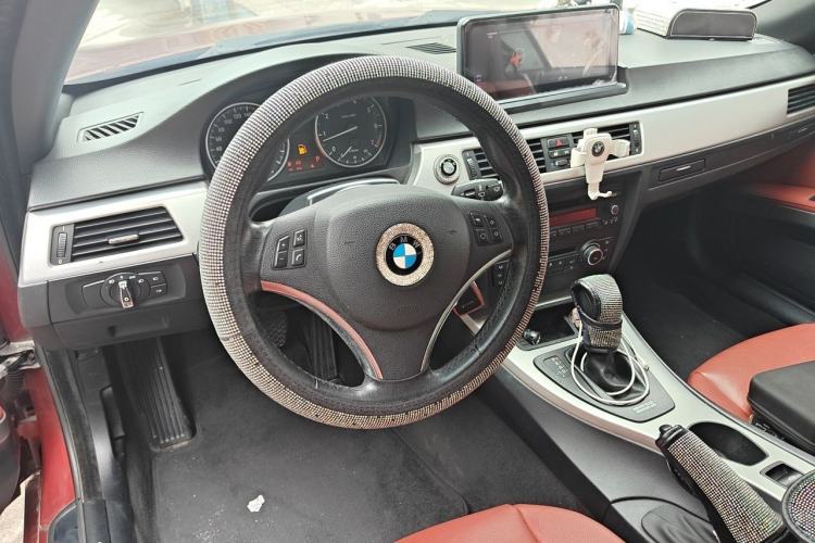 Used BMW 3 Series 2011 320i Convertible Coupe Steering Wheel