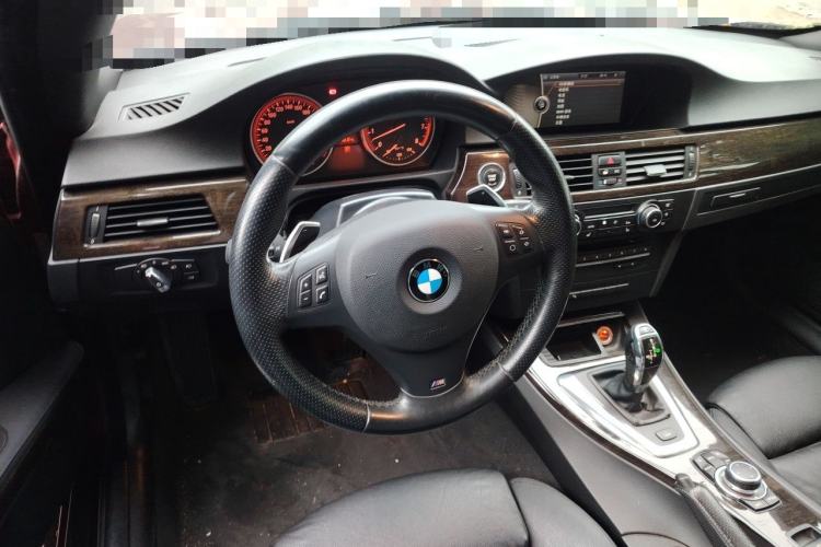 Used BMW 3 Series 2011 335i two-door coupe Steering Wheel