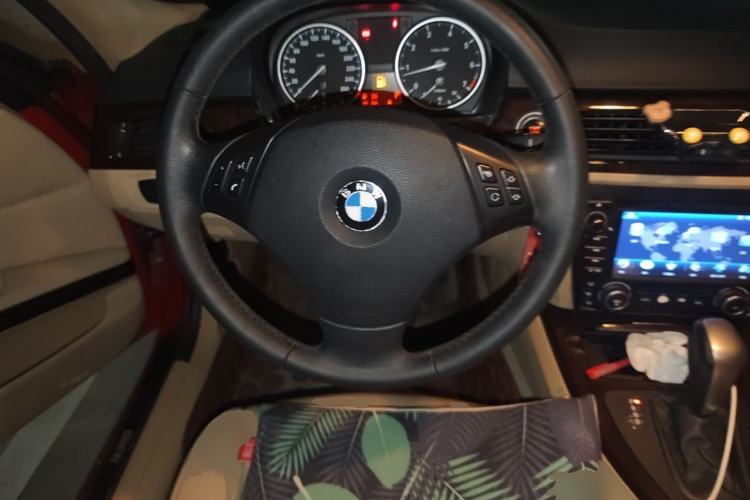Used BMW 3 Series 2011 320i Sport Edition Steering Wheel