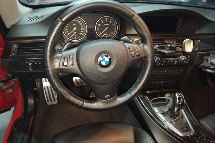 Used BMW 3 Series 2011 335i two-door coupe Steering Wheel