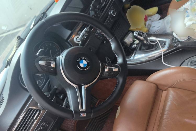Used BMW 3 Series 2011 335i Convertible Coupe Steering Wheel
