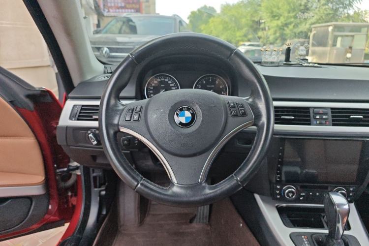 Used BMW 3 Series 2011 325i two-door coupe Steering Wheel