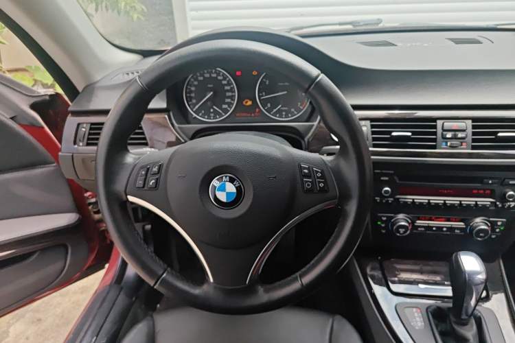 Used BMW 3 Series 2011 320i Coupe Steering Wheel