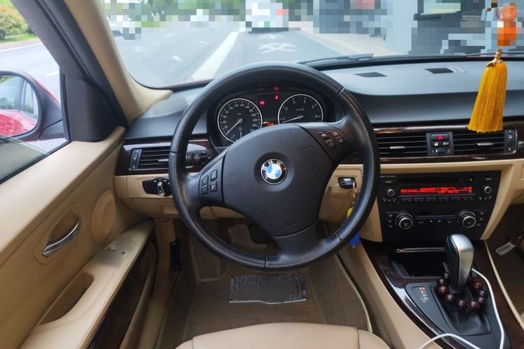 Used BMW 3 Series 2011 320i Sport Edition Steering Wheel