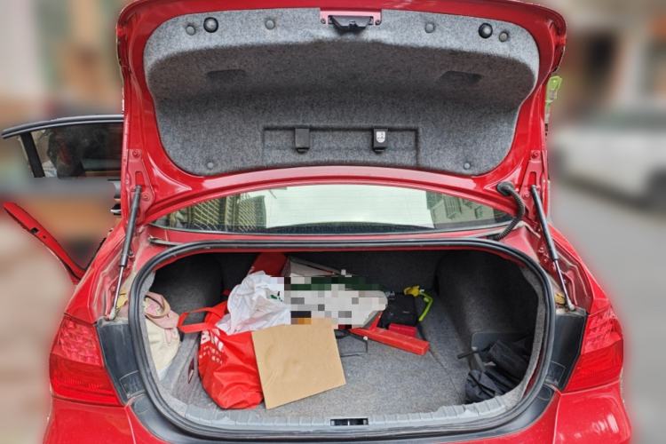 Used BMW 3 Series 2011 320i Sport Edition Trunk