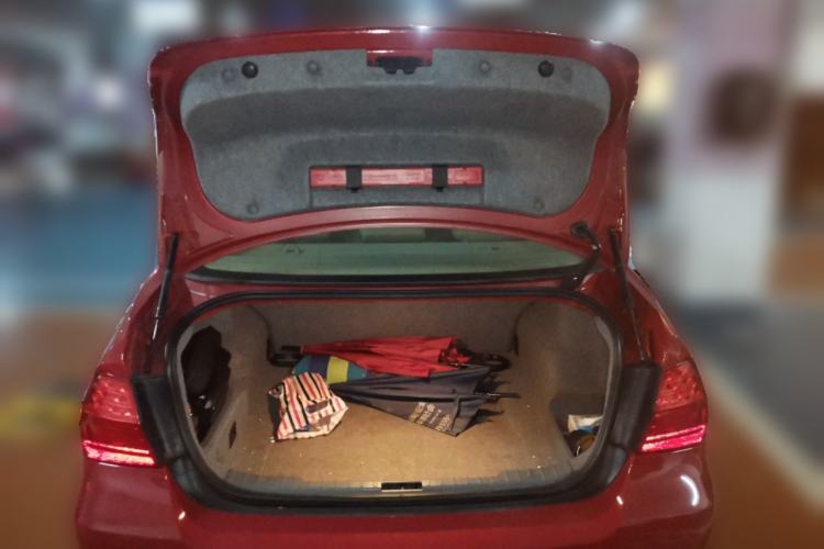 Used BMW 3 Series 2011 320i Sport Edition Trunk