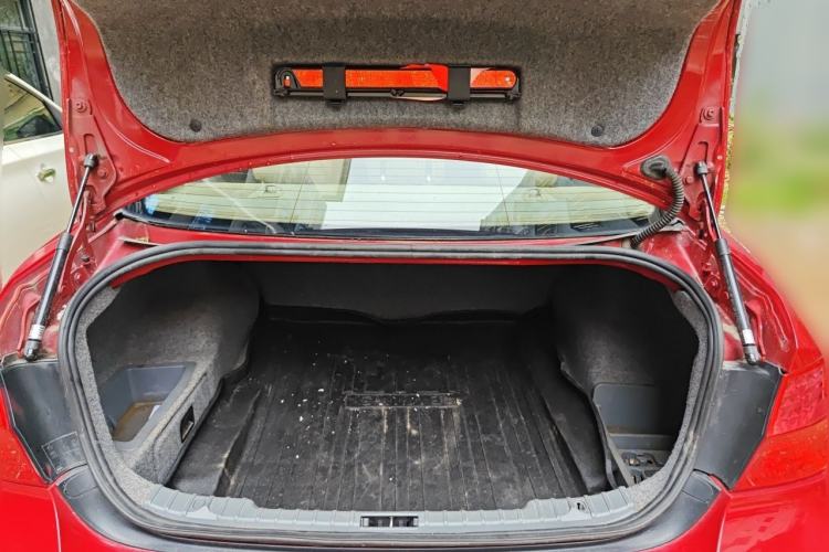 Used BMW 3 Series 2011 320i Sport Edition Trunk