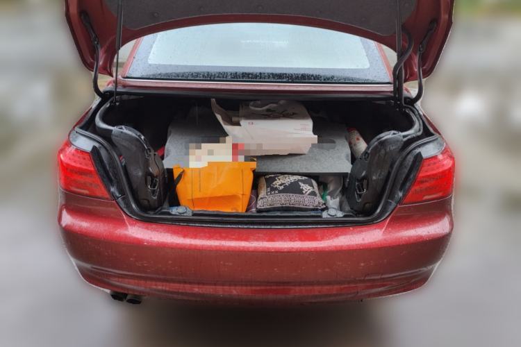 Used BMW 3 Series 2011 325i Convertible Coupe Trunk