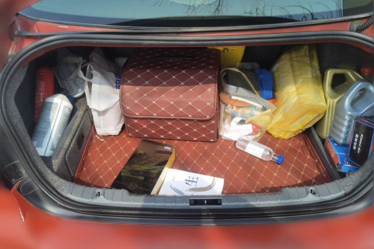 Used BMW 3 Series 2011 325i Sport Edition Trunk