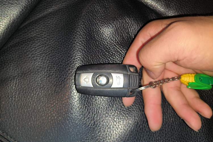Used BMW 3 Series 2011 320i Coupe Vehicle Key