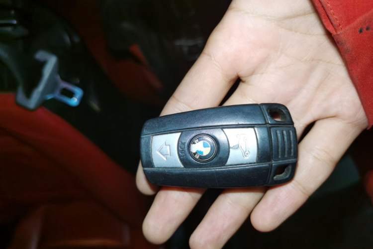 Used BMW 3 Series 2011 325i Convertible Coupe Vehicle Key