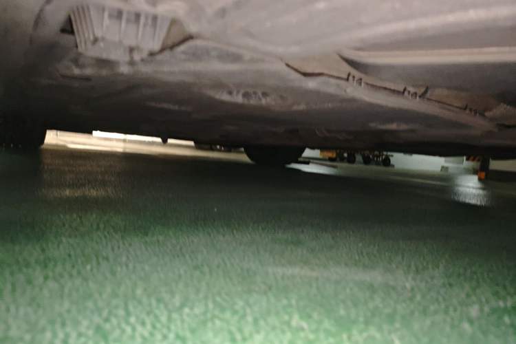 Used BMW 3 Series 2011 330i two-door coupe Chassis Rear Left