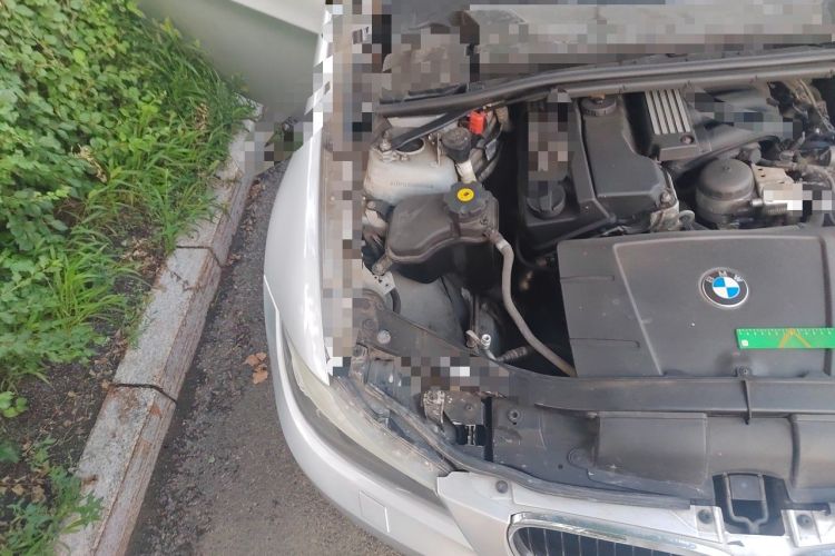 Used BMW 3 Series 2011 320i Sport Edition Engine Bay Right