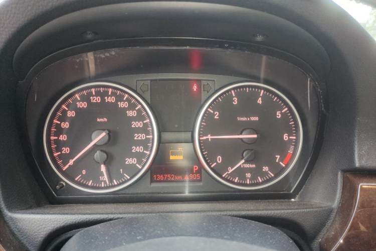 Used BMW 3 Series 2011 320i Sport Edition Instrument Cluster
