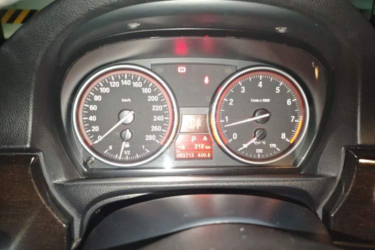 Used BMW 3 Series 2011 330i two-door coupe Instrument Cluster
