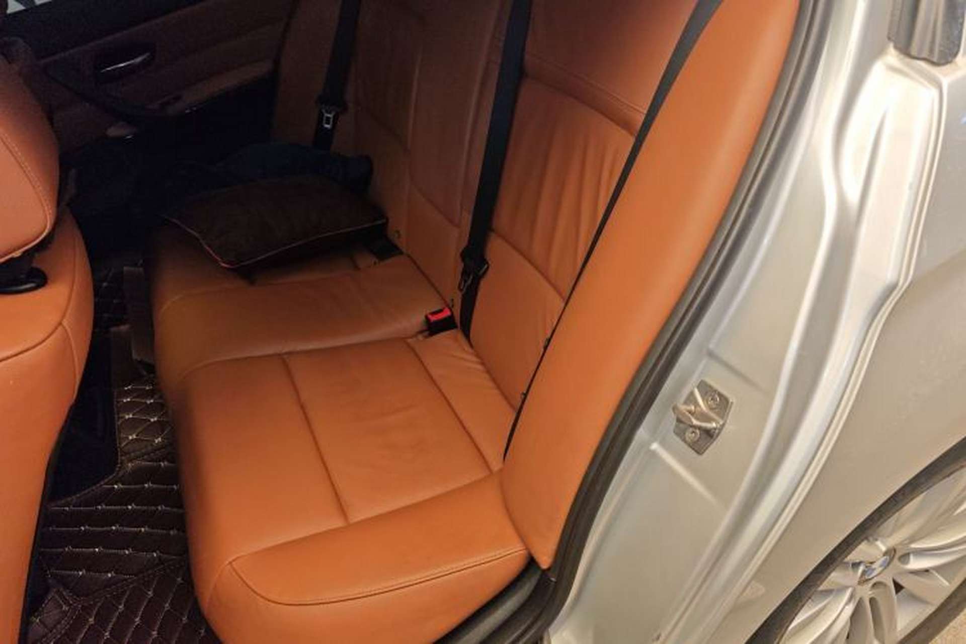 Used BMW 3 Series 2011 320i Sport Edition Left Rear Seat