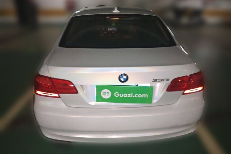 Used BMW 3 Series 2011 330i two-door coupe Rear