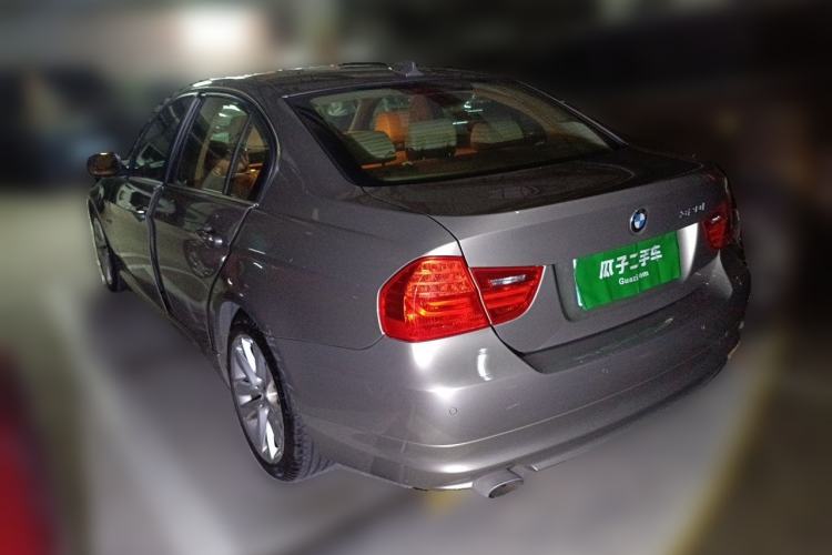 Used BMW 3 Series 2011 320i Luxury Edition Rear Left 45 Deg
