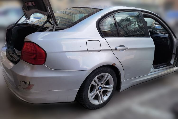 Used BMW 3 Series 2011 318i Leading Model Rear Right 45 Deg