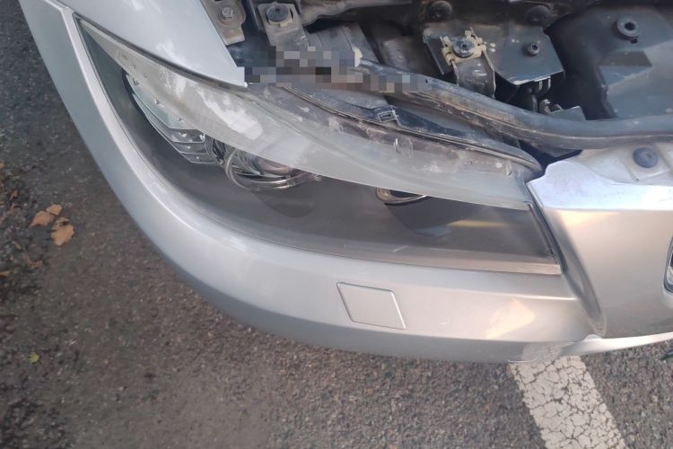 Used BMW 3 Series 2011 320i Sport Edition Right Front Headlight