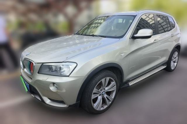 Used BMW 3 Series BMW X3 with a panoramic sunroof, 19-inch wheels, and seat memory.
