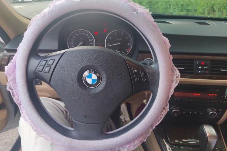 Used BMW 3 Series 2011 320i Sport Edition Steering Wheel