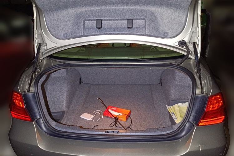 Used BMW 3 Series 2011 320i Luxury Edition Trunk