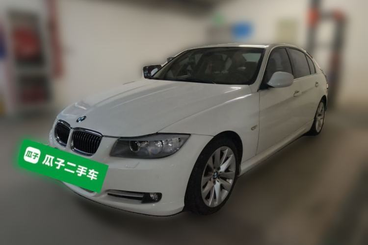 Used BMW 3 Series 2011 320i Luxury Edition Guazi used car, China used car export, Used car for sale, Used cars, Cheapest cars for sale