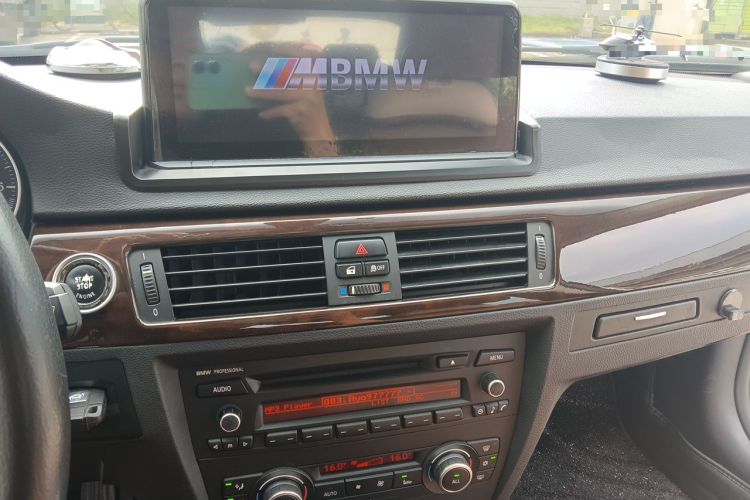 Used BMW 3 Series 2011 320i Sport Edition Audio And AC Panel