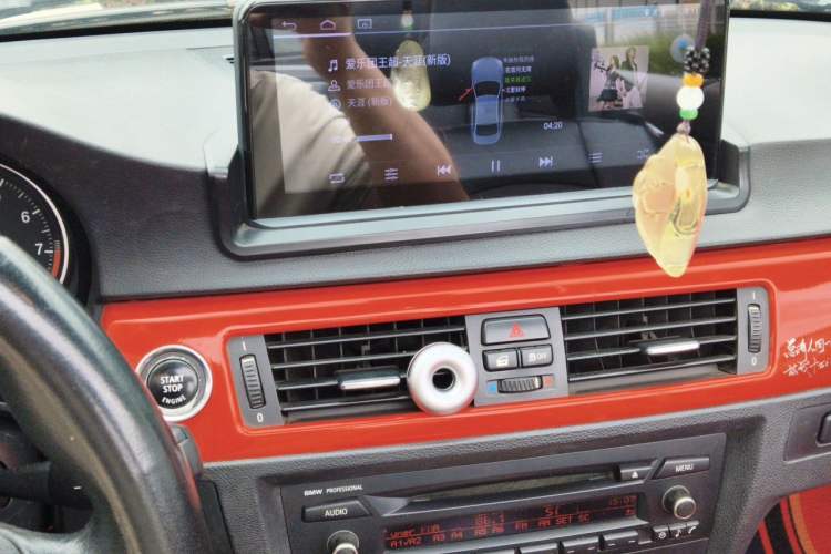 Used BMW 3 Series 2011 325i Convertible Coupe Audio And AC Panel