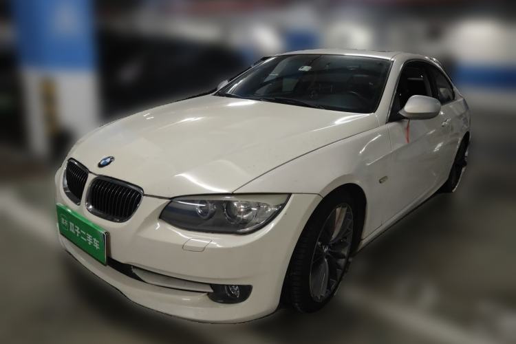 Used BMW 3 Series 2011 320i Coupe Guazi used car, China used car export, Used car for sale, Used cars, Cheapest cars for sale