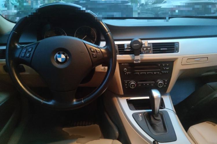 Used BMW 3 Series  Center Console