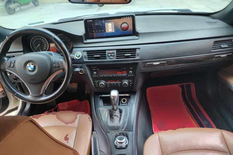 Used BMW 3 Series 2011 325i Convertible Coupe Center Console