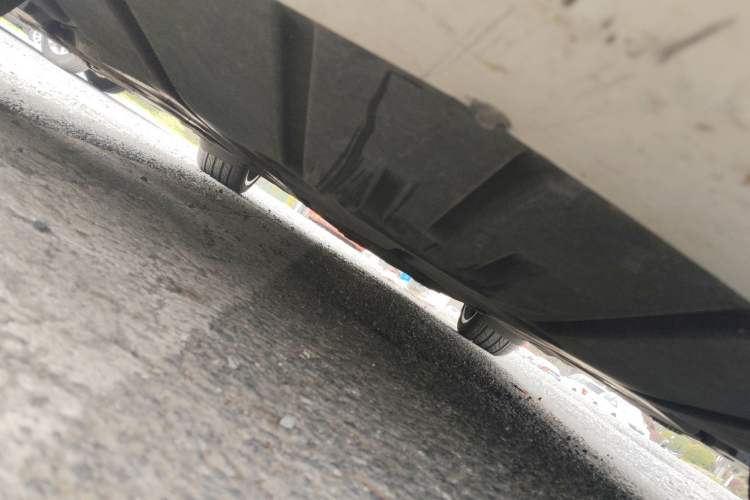 Used BMW 3 Series 2011 335i Convertible Coupe Chassis Front