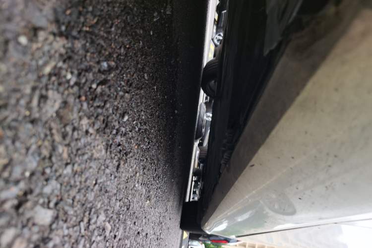 Used BMW 3 Series 2011 320i Coupe Chassis Front Left