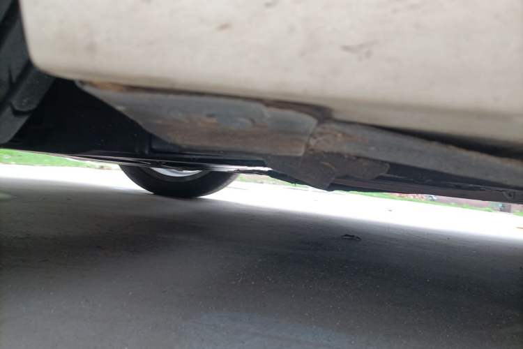 Used BMW 3 Series 2011 325i Luxury Edition Chassis Front Left