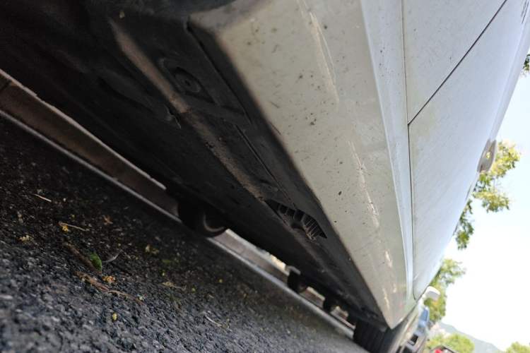 Used BMW 3 Series 2011 320i Luxury Edition Chassis Front Left