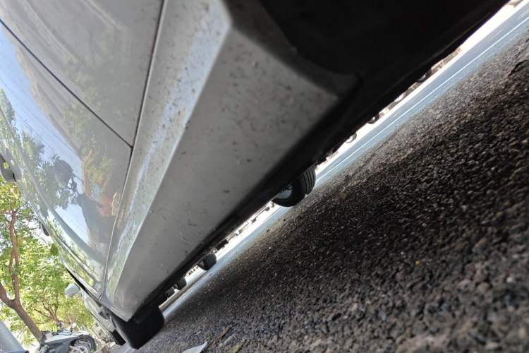 Used BMW 3 Series 2011 320i Luxury Edition Chassis Front Right