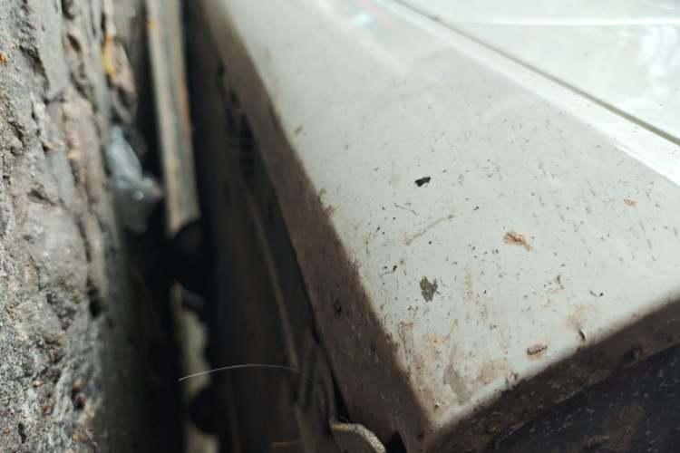 Used BMW 3 Series 2011 325i two-door coupe Chassis Front Right