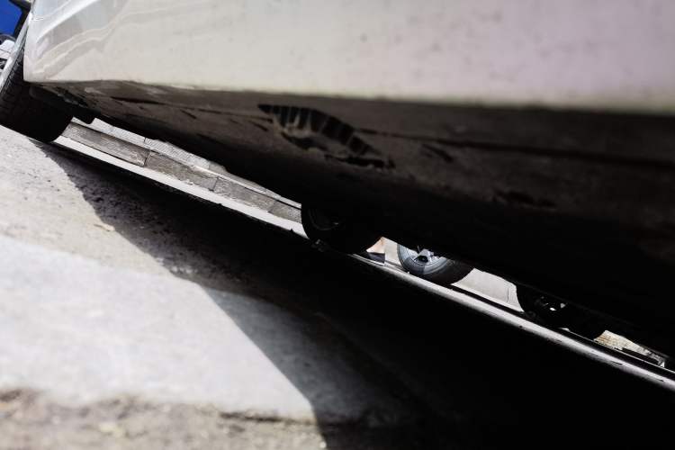 Used BMW 3 Series 2011 320i Luxury Edition Chassis Front Right