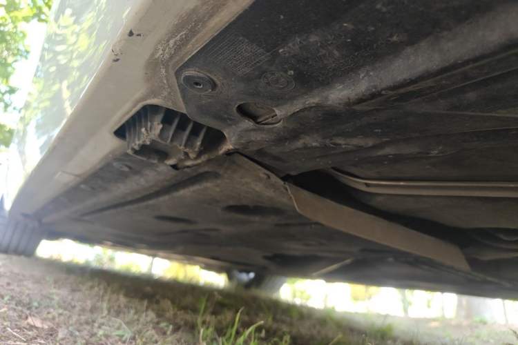 Used BMW 3 Series 2011 320i Luxury Edition Chassis Rear Left