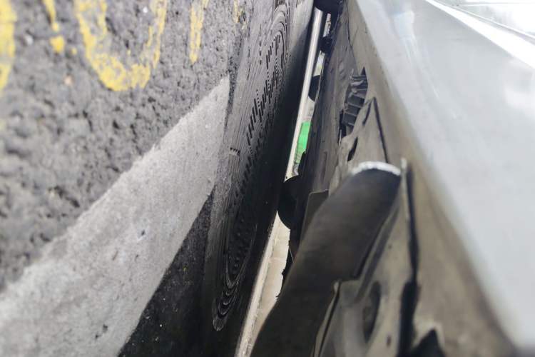 Used BMW 3 Series 2011 320i Luxury Edition Chassis Rear Left